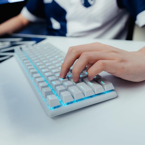 Alienware 510K Low-Profile RGB Mechanical Gaming Keyboard, US Layout - AW510K (Dark Side Of The Moon) - Image 64