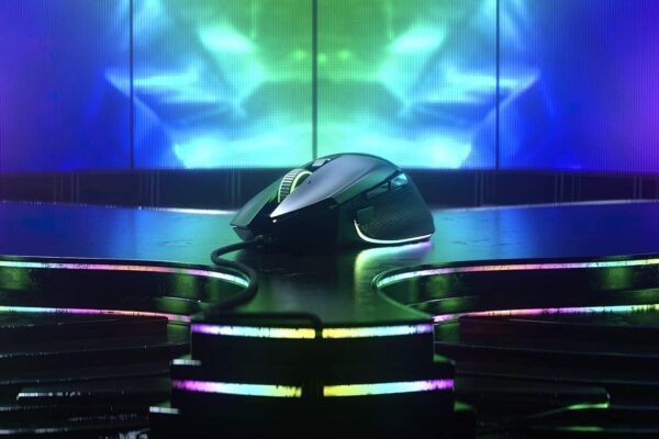 Razer Basilisk V3 - Wired Customisable Gaming Mouse (10+1 Programmable Buttons, HyperScroll Tilt Wheel, 11 Chroma RGB Lighting Zones, Optical Mouse Switches, Focus+ 26K DPI Optical Sensor) Black - Image 2