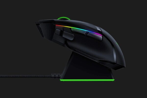 Razer Basilisk V3 - Wired Customisable Gaming Mouse (10+1 Programmable Buttons, HyperScroll Tilt Wheel, 11 Chroma RGB Lighting Zones, Optical Mouse Switches, Focus+ 26K DPI Optical Sensor) Black - Image 40