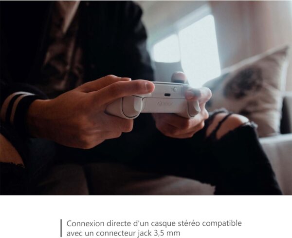 Xbox Wireless Controller – Robot White - Image 9
