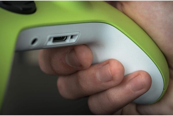 Xbox Wireless Controller – Robot White - Image 30