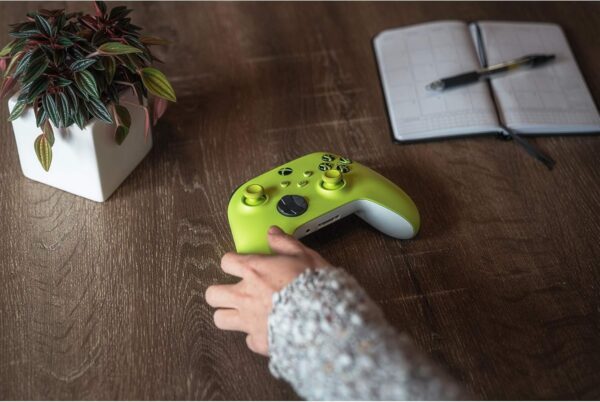 Xbox Wireless Controller – Robot White - Image 33