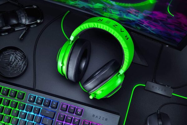 Razer Kraken V3 X USB - Wired USB Gaming Headset (ultra-lightweight at 285g, TriForce 40 mm drivers, HyperClear Cardioid Microphone, 7.1 surround sound, Chroma RGB) Black - Image 106
