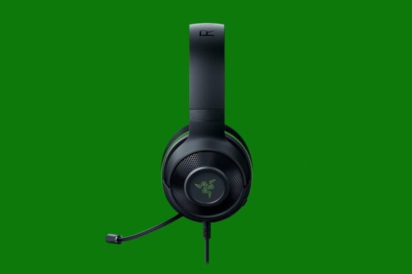 Razer Kraken V3 X USB - Wired USB Gaming Headset (ultra-lightweight at 285g, TriForce 40 mm drivers, HyperClear Cardioid Microphone, 7.1 surround sound, Chroma RGB) Black - Image 142